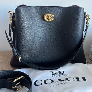 Gently Used Black Leather Coach Willow Cross Body Bag Style No. C2590